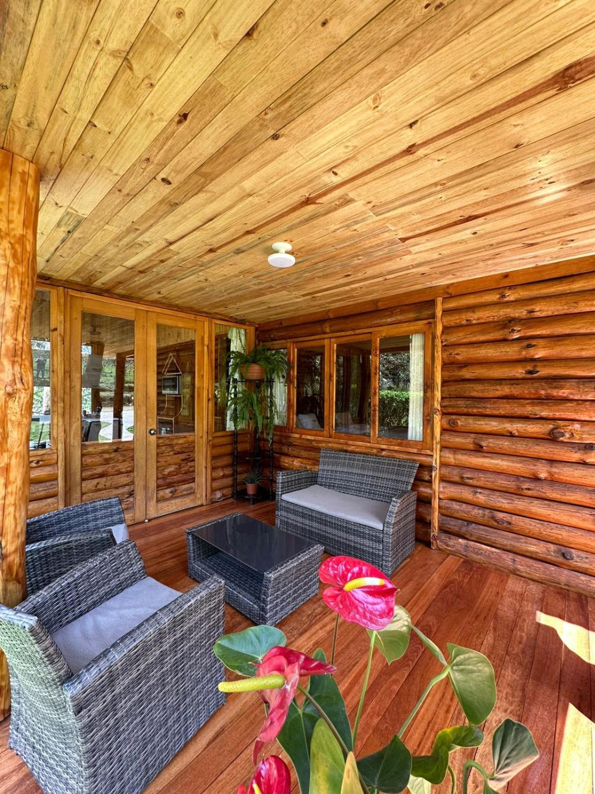 Hassinger Ranch Cabanas Oxapampa Eksteriør billede
