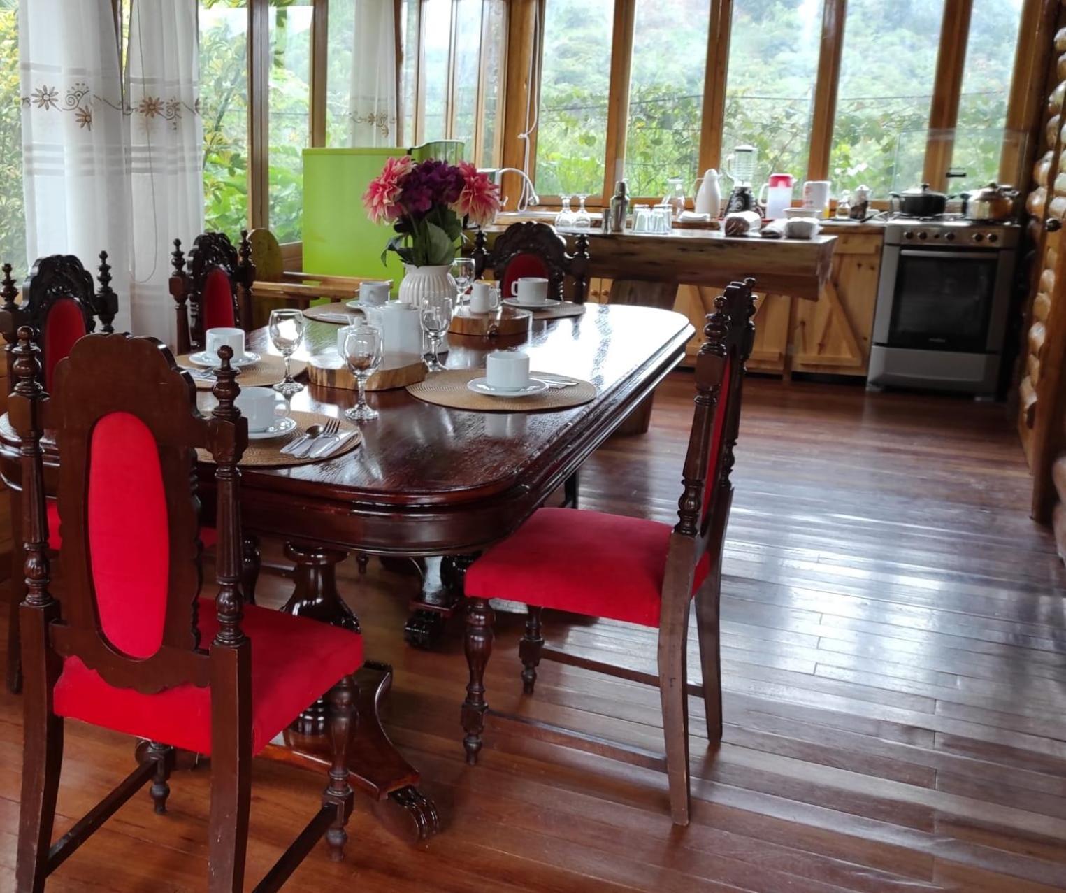 Hassinger Ranch Cabanas Oxapampa Værelse billede